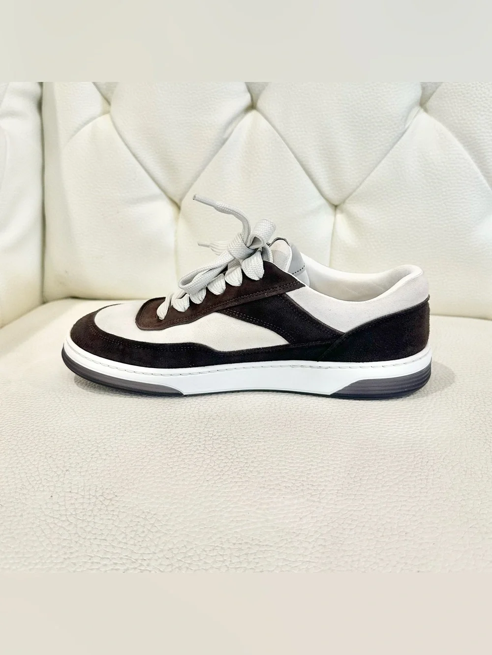 CHANEL authentic low